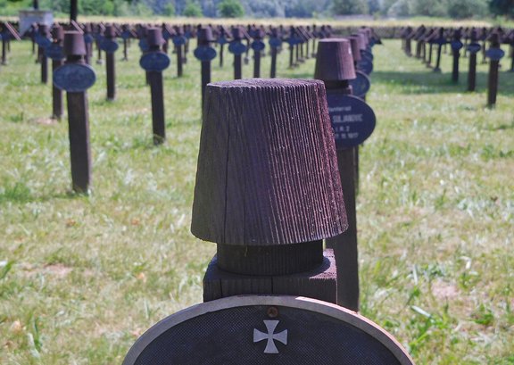 6-Bosniakenfriedhof-Lang_-mulimischer-Teil.jpg  